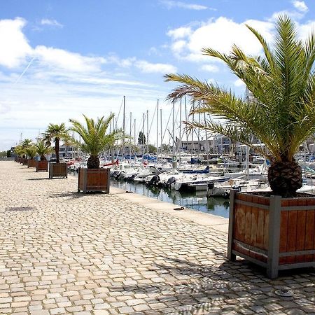 Hotel Les Pecheurs Лорьян Экстерьер фото
